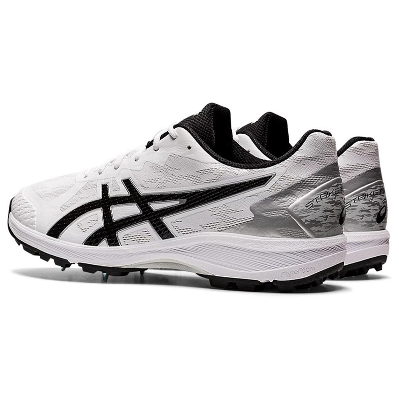Asics 3 not 2025 out cricket shoes