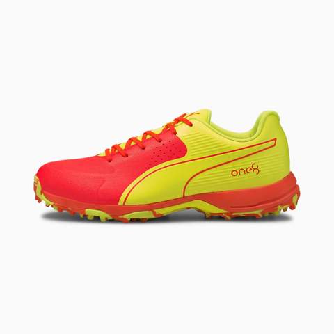 Puma red cheap cricket shoes